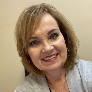 Meet your Posher, Dottie